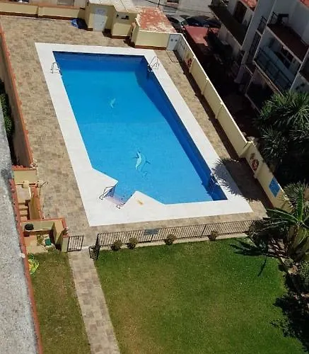 Holidays2Torremolinos Studio In Loma Del Colegial Torremolinos Close To Center With Pool, Rooftop Terrace