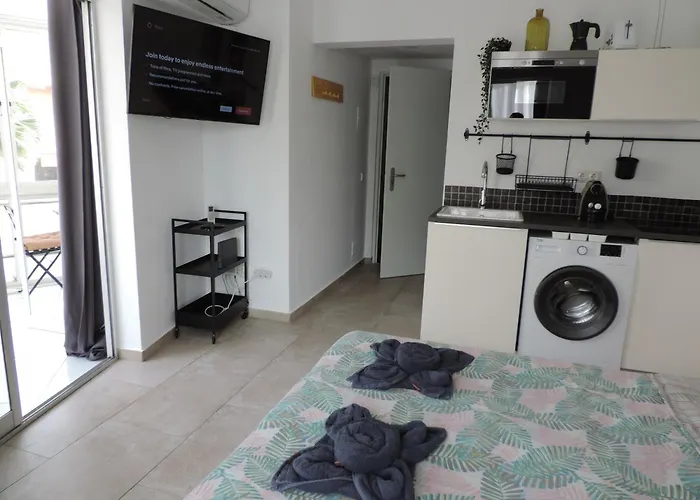 Begonia City Center Apartment 230 By Namaste Elite