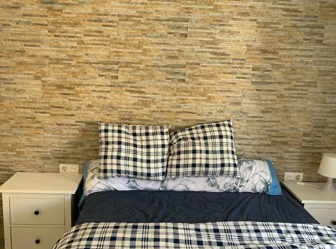 Private Cozy Rooms In Shared Apartment