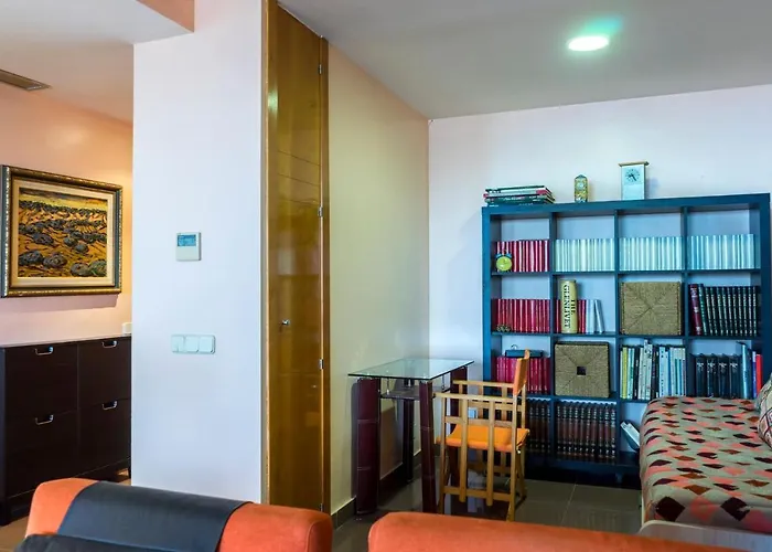 Apartment In La Nogalera By Sharingco