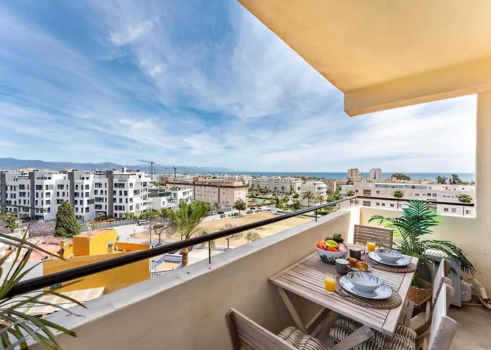 Sunrise Haven, Spacious, Bright, Pool, Terraces