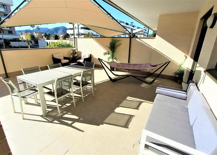 Los Alamos Playa, Piscina, Parking Y Padel