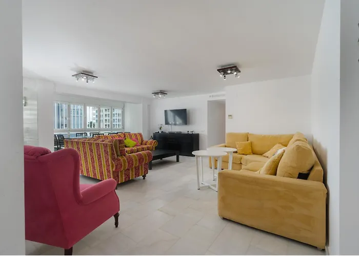 Torremolinos 5 Rooms Junto Al Mar
