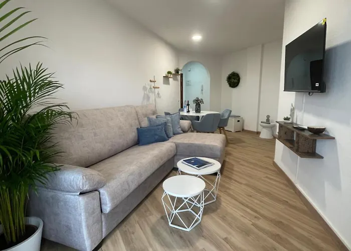 Carihuela Beach I By Holiday Homes Malaga