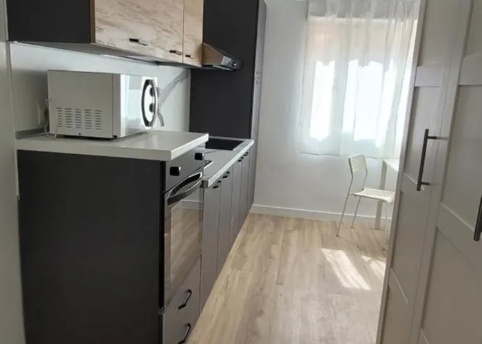 Estudio En Torremolinos - La Carihuela - Wifi 365 Mbps - Fire Stick Amazon - Playa A 50 Metros
