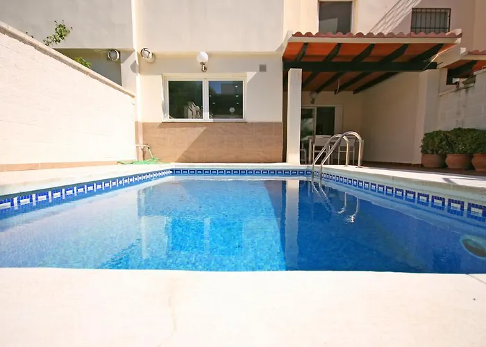 Jacuzzi & Pool