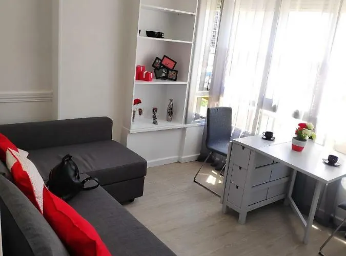 Piscina, Bar, Wifi, Fire Stick Amazon, Playa, 5 Min Centro - Excepcional