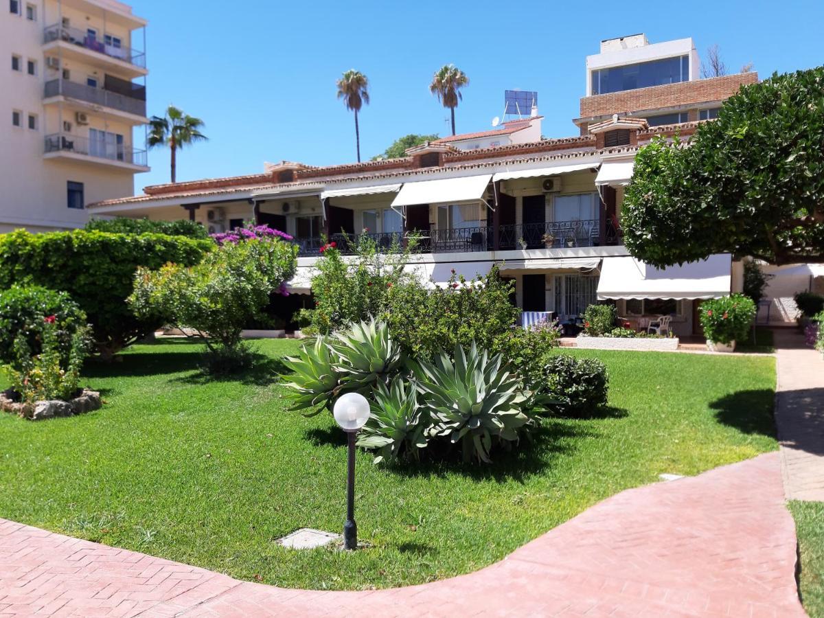 Carihuela Palace * Torremolinos