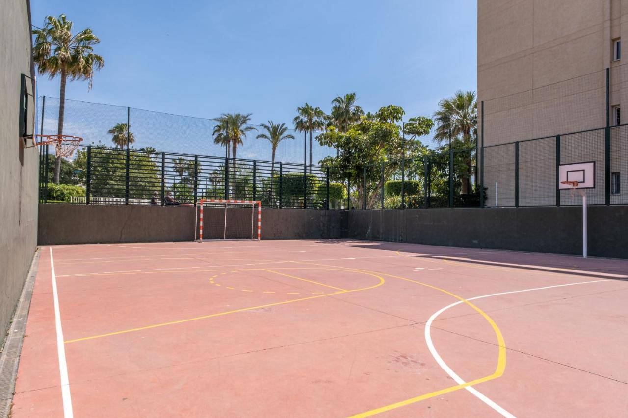 Apartment Garden & -