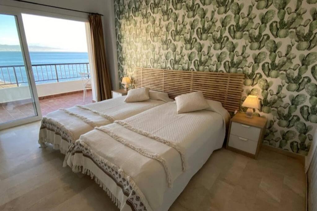 Amazing Frontline Sea Views Castillo Del Vigia Apartment *