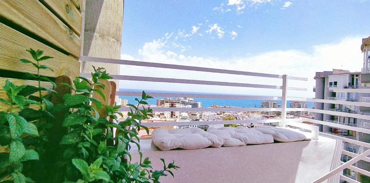 Centric Flat Level 17 With Panoramic Terrace Overlooking The Sea Appartement *
