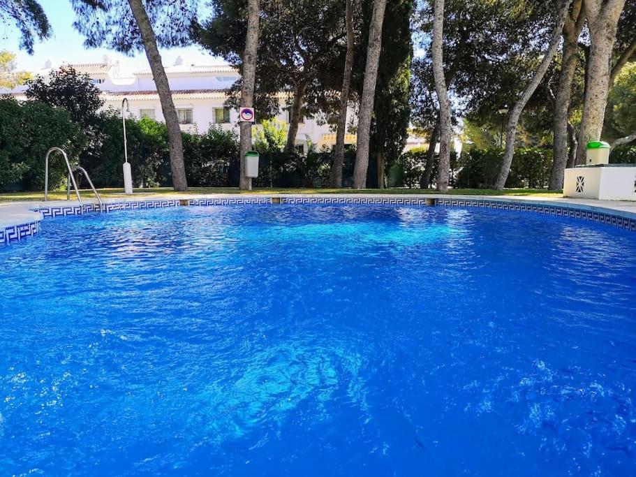 Appartement ¡nuevo! Zona Tranquila Cerca De La Playa De La Carihuela