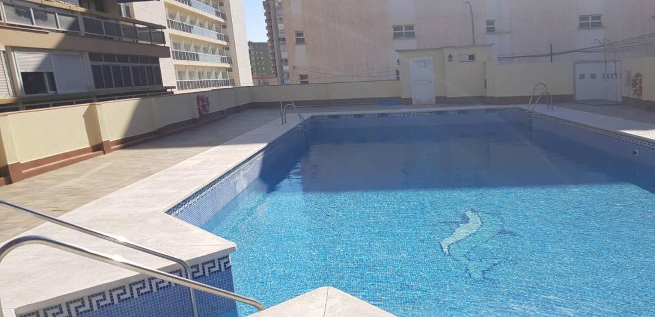 Apartment Holidays2torremolinos: With Pool And Rooftop Terrace *