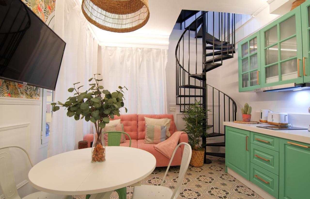 Mara'S Apartments Torremolinos La Mar - Beachfront Tiny House - Bajondillo Apartment Torremolinos