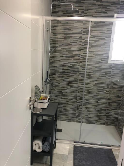 Encantador Residencial Con Piscina Apartamento *