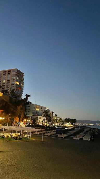 Amazing Sea Views & Front Of The Torremolinos