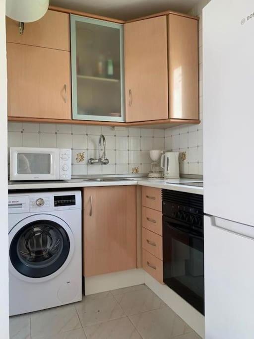La Casa En La Carihuela Playa A 3 Minutos A Pie Сasa de vacaciones Torremolinos