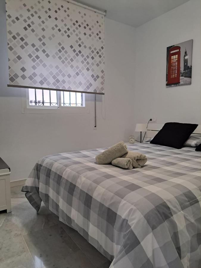 Encantador Residencial Con Piscina *