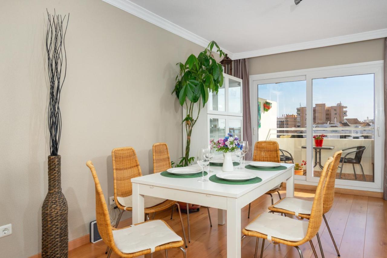 Penthouse With Sea View Near Puerto Marina By Costarentals - Ref 08 *