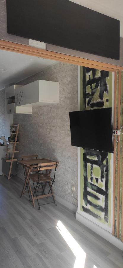 Saltillo Alto White Apartment *