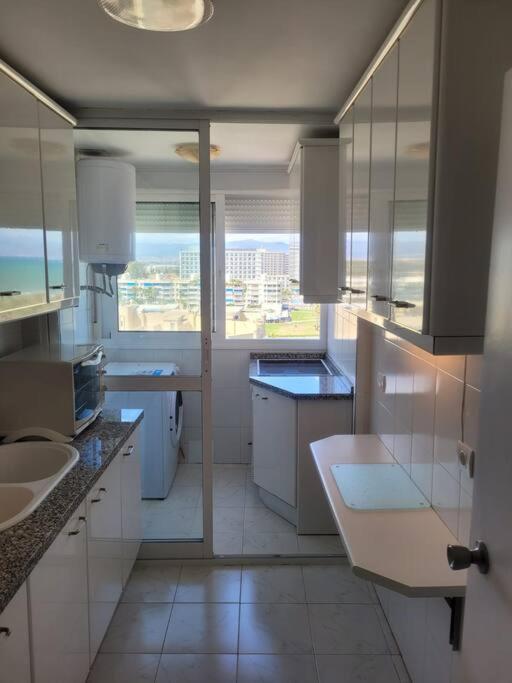 Balcon Al Mar Apartment