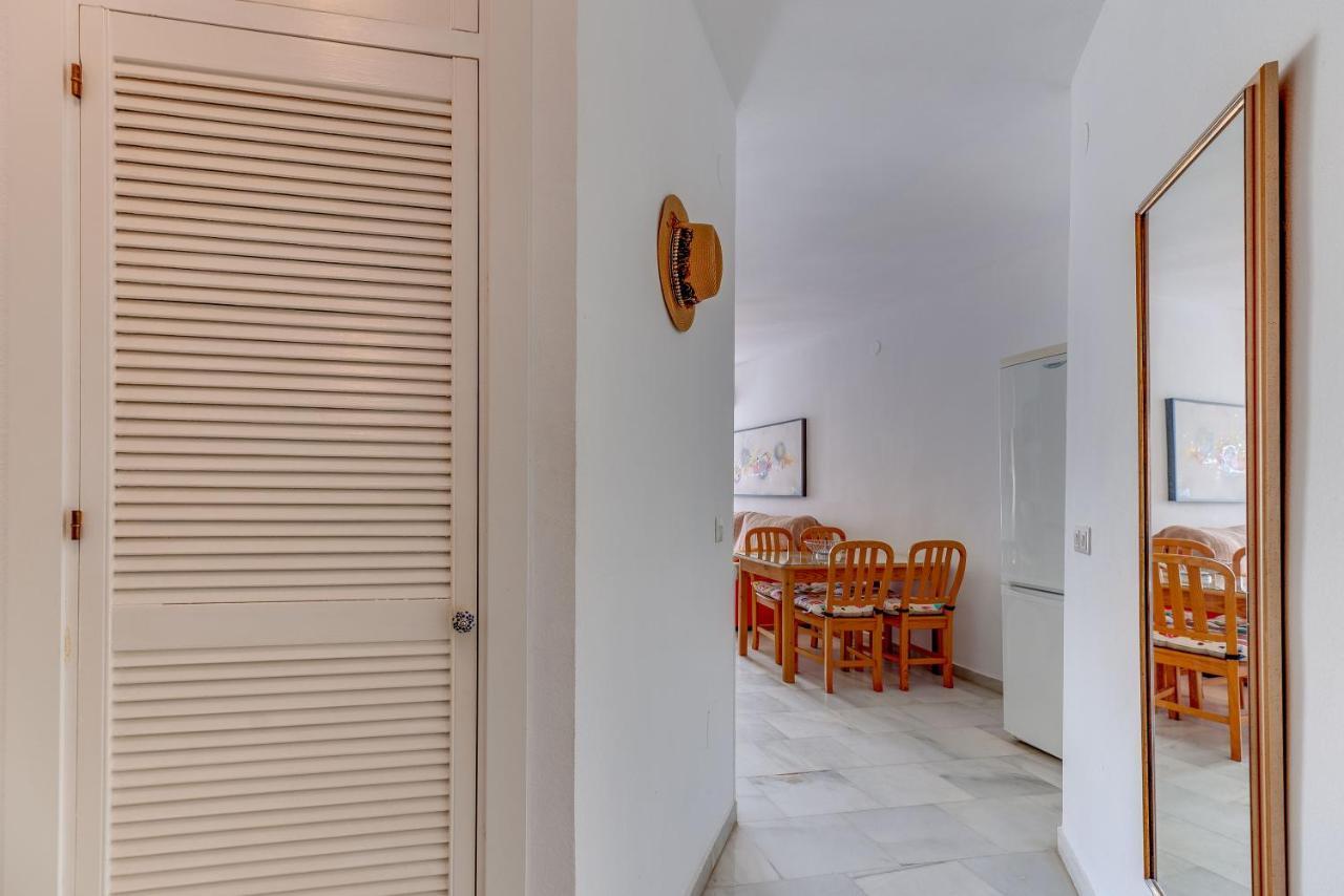 Homeforguest Bright In La Carihuela Near The Appartement *