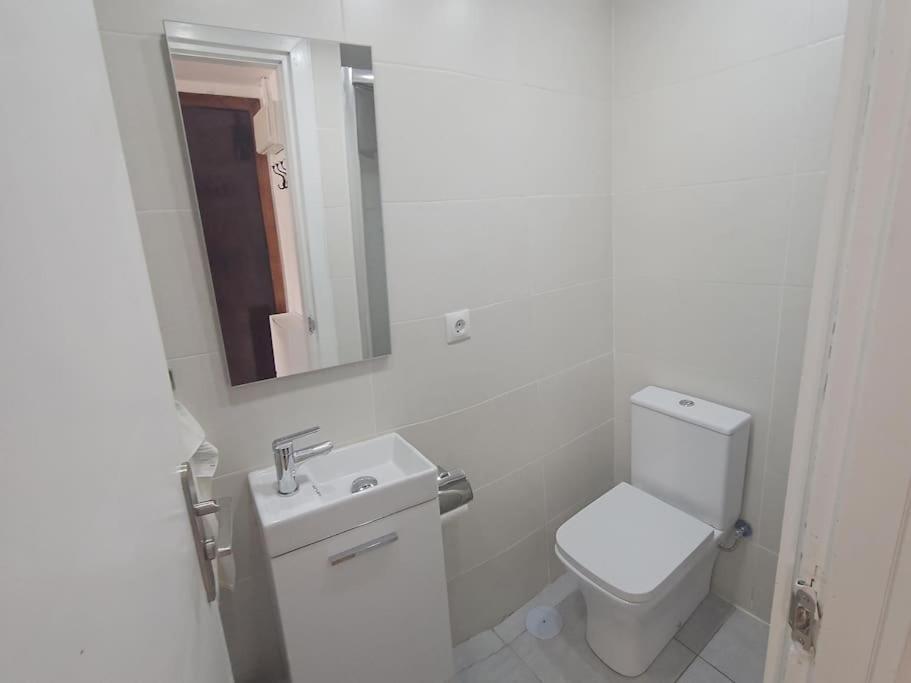 Nogalera Rainbow, 2-bedroom With Pool And Parking *