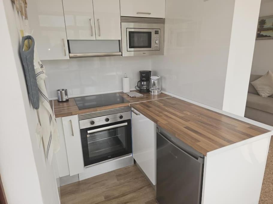 Nogalera Rainbow, 2-bedroom With Pool And Parking * Torremolinos