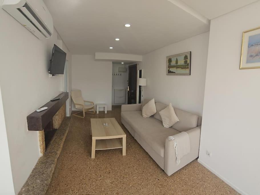 Apartment Nogalera Rainbow, 2-bedroom With Pool And Parking Torremolinos