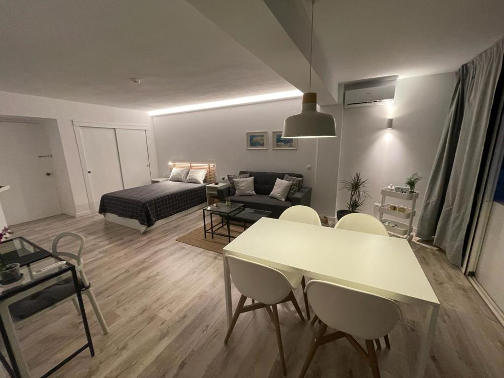 C Y L Appartement Torremolinos