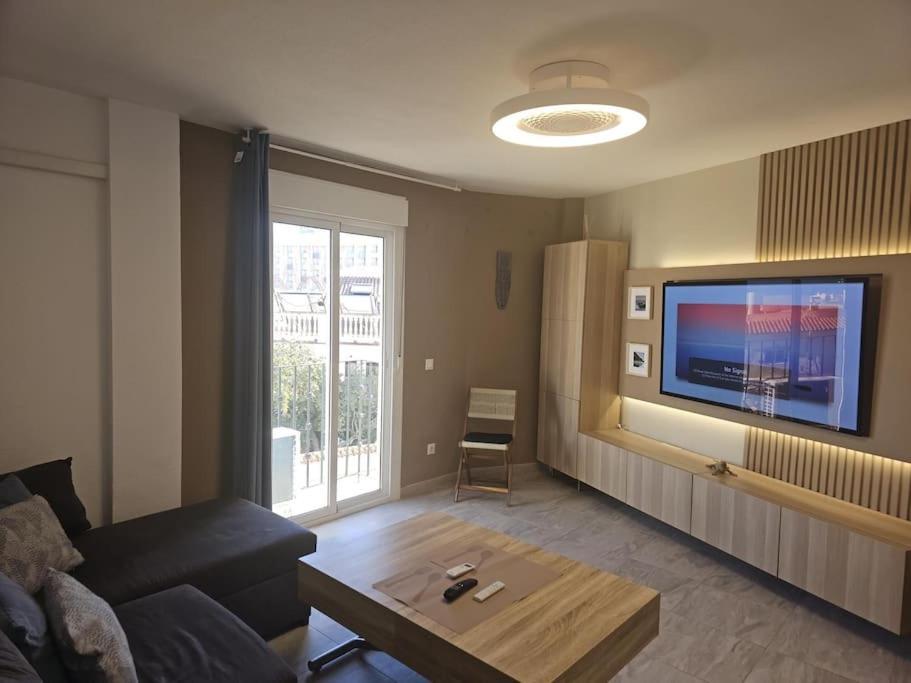 Apartment Symphony Sunrise, With Stunning Sea Views And Short Walk To The By Namaste Elite *