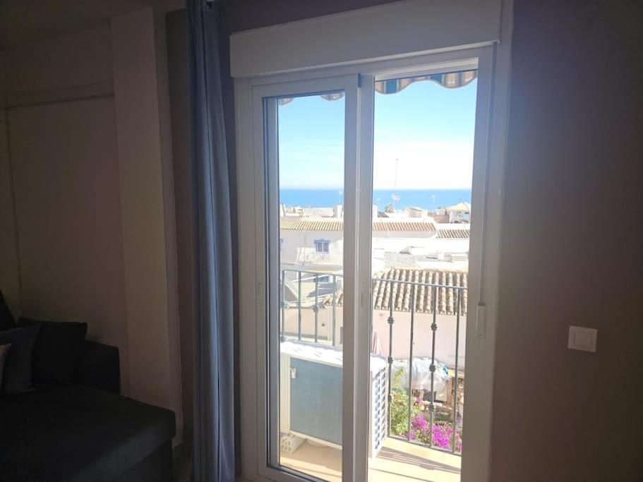 Symphony Sunrise, With Stunning Sea Views And Short Walk To The By Namaste Elite Apartment Torremolinos