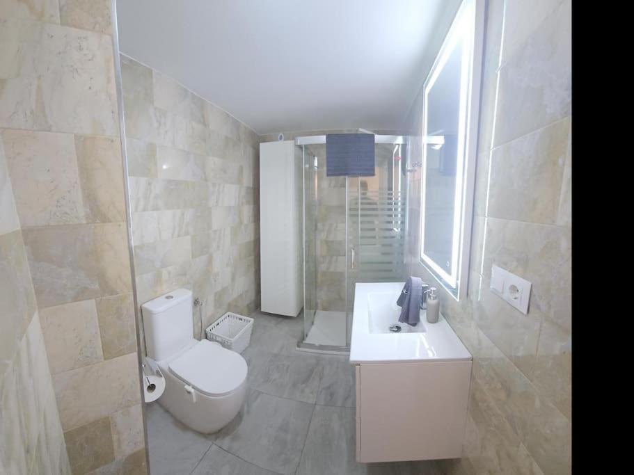 Apartment Symphony Sunrise, With Stunning Sea Views And Short Walk To The By Namaste Elite Torremolinos
