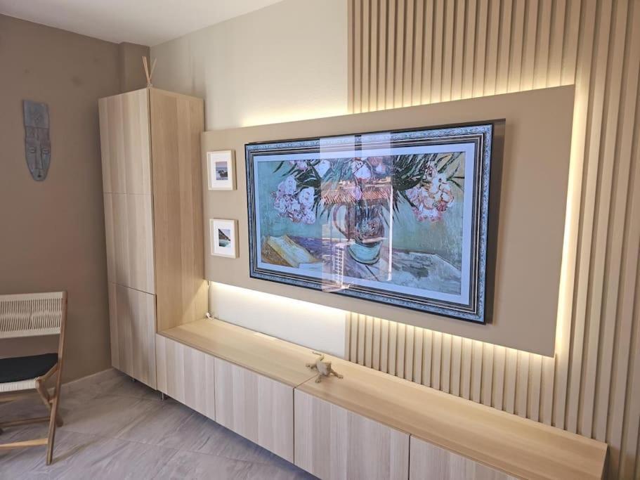 Apartment Symphony Sunrise, With Stunning Sea Views And Short Walk To The By Namaste Elite Torremolinos