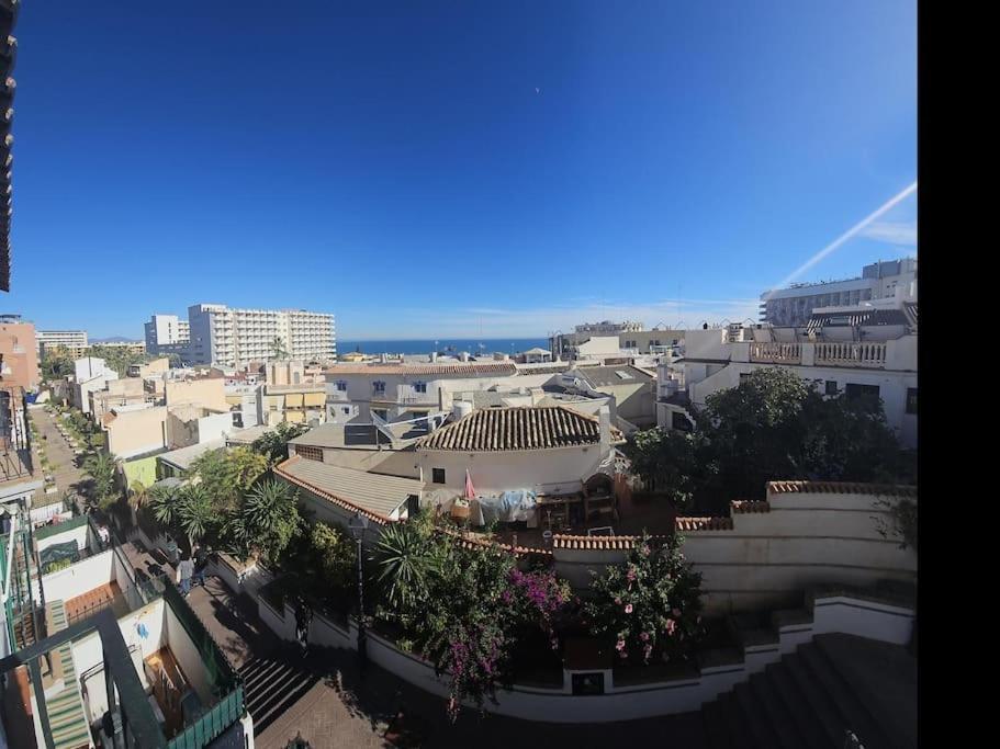 Apartment Symphony Sunrise, With Stunning Sea Views And Short Walk To The By Namaste Elite Torremolinos