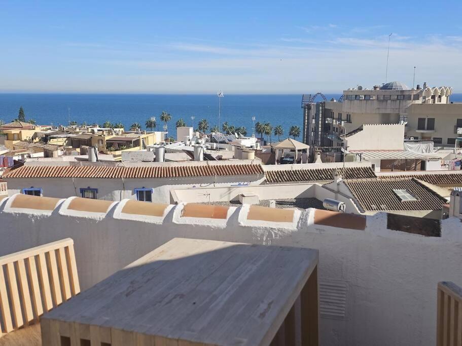 Symphony Sunrise, With Stunning Sea Views And Short Walk To The By Namaste Elite