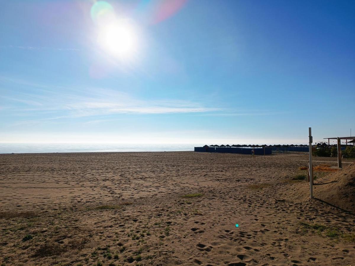 Apartment Estudio En Torremolinos - La Carihuela - Wifi 365 Mbps - Fire Stick Amazon - Playa A 50 Metros *