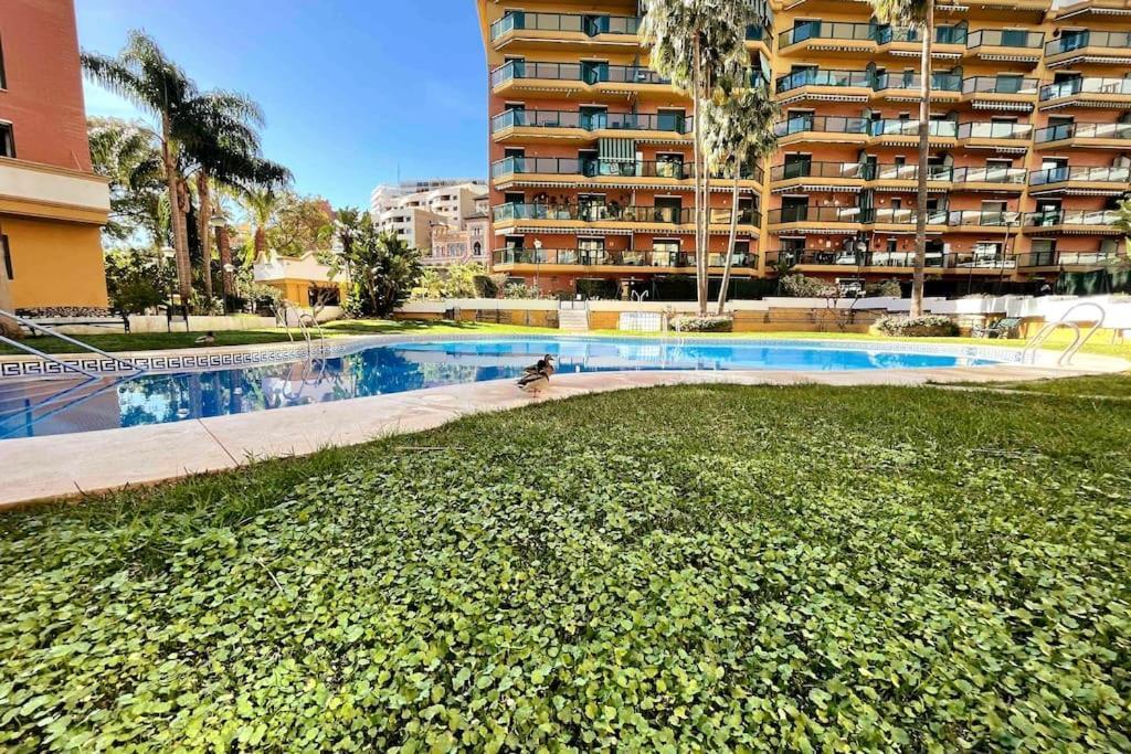 Equipado Bajondillo Playa-piscina 2hab Appartement *