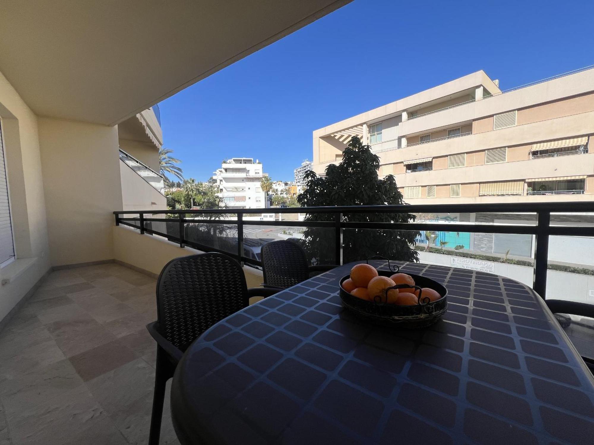 With Pool, Tennis & Gym By Homing * Torremolinos