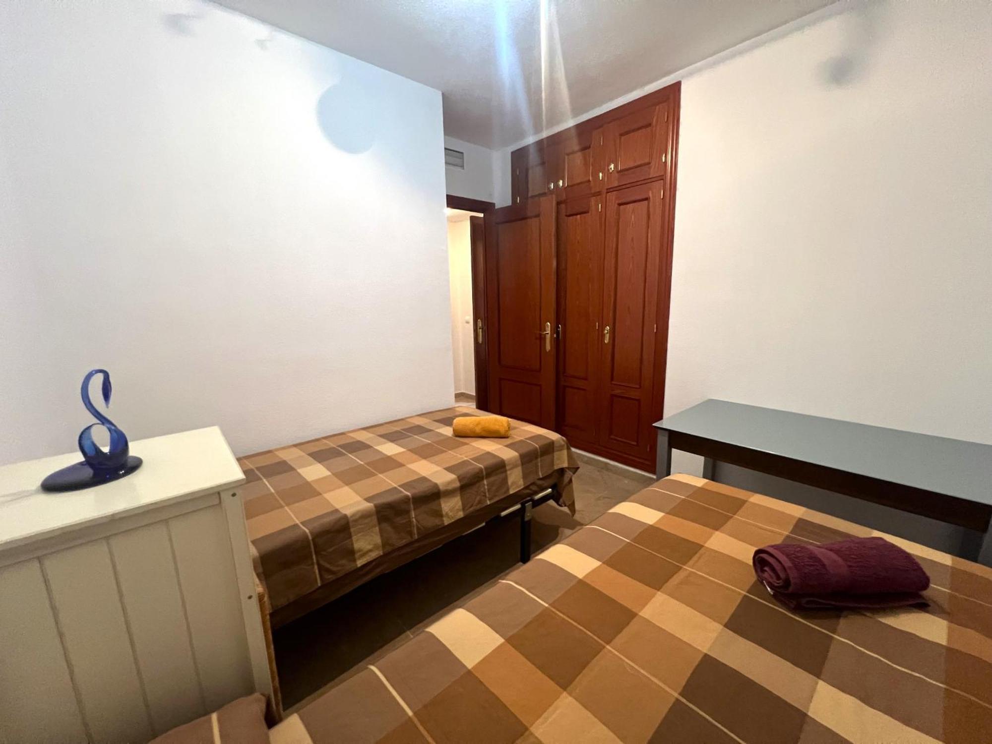 Apartment With Pool, Tennis & Gym By Homing