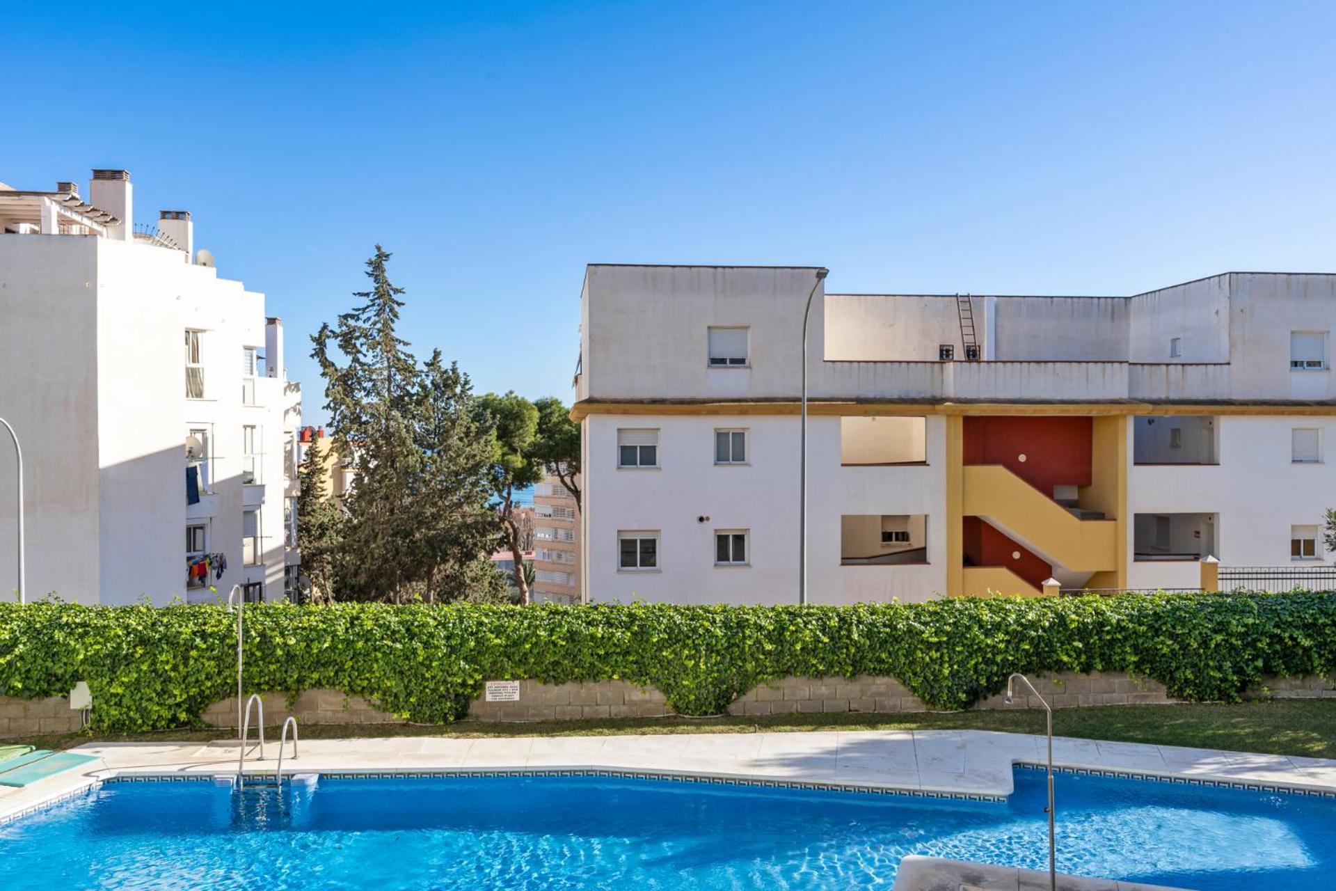 Cozy Retreat Near By Costarentals - Ref 78 Apartment