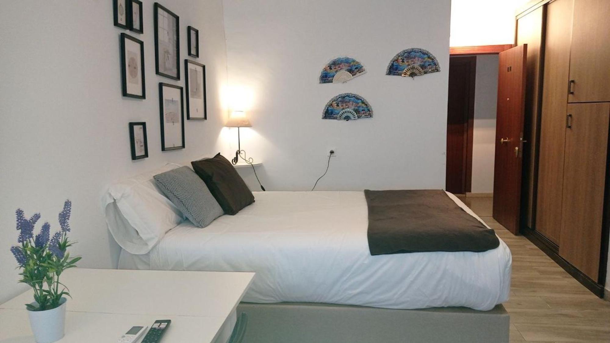 Holidays2torremolinos: With Pool And Rooftop Terrace Apartment *