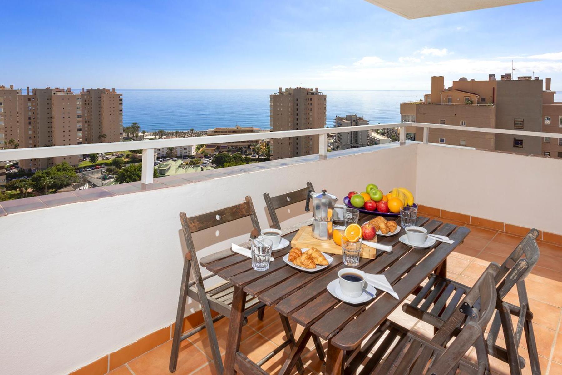 Playamar Flat In The With Pool, Tennis And Paddle Court, Gardens Apartment *
