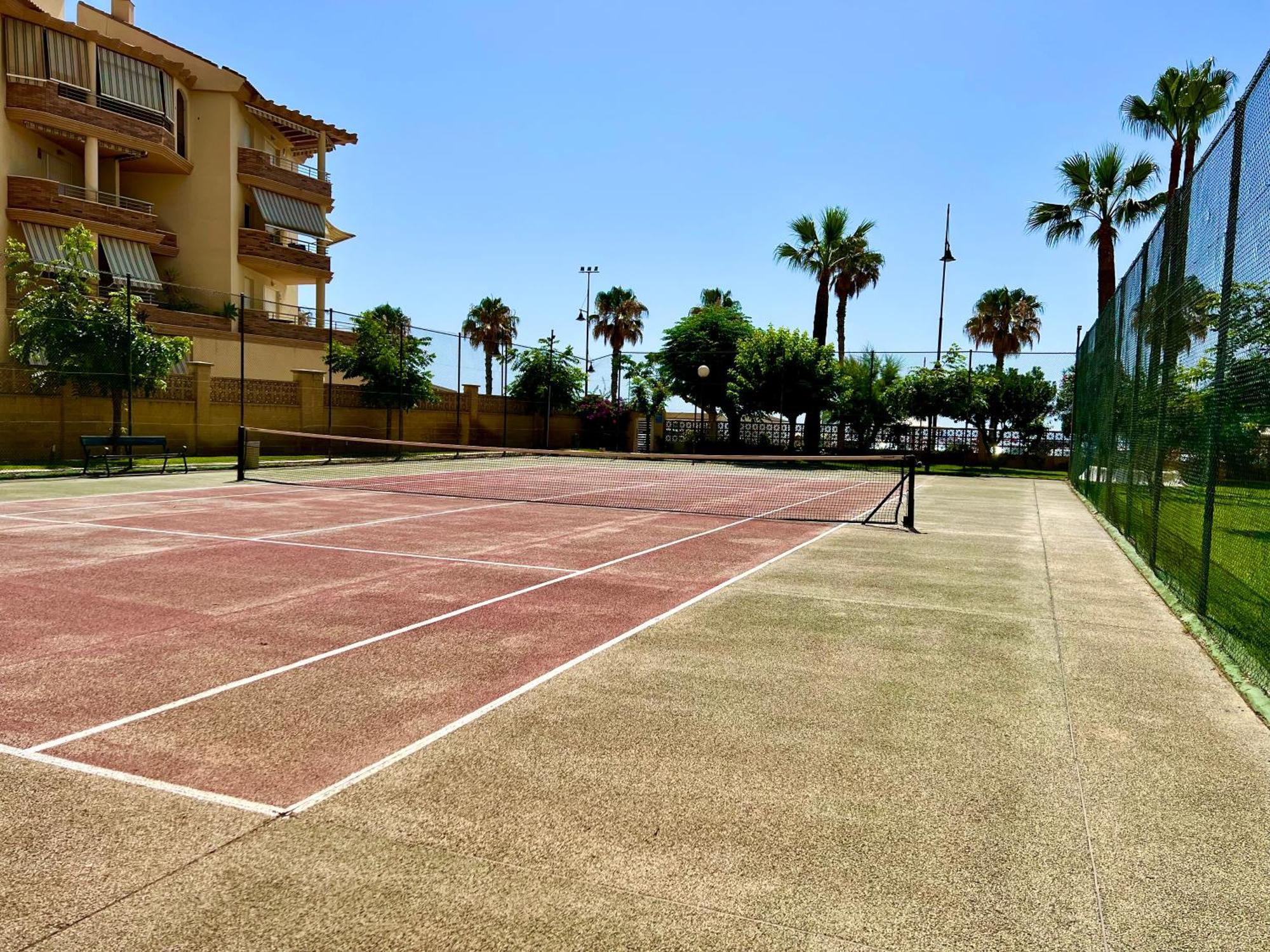 Apartment First Line Beach, Tenniscourt And Pool Torremolinos