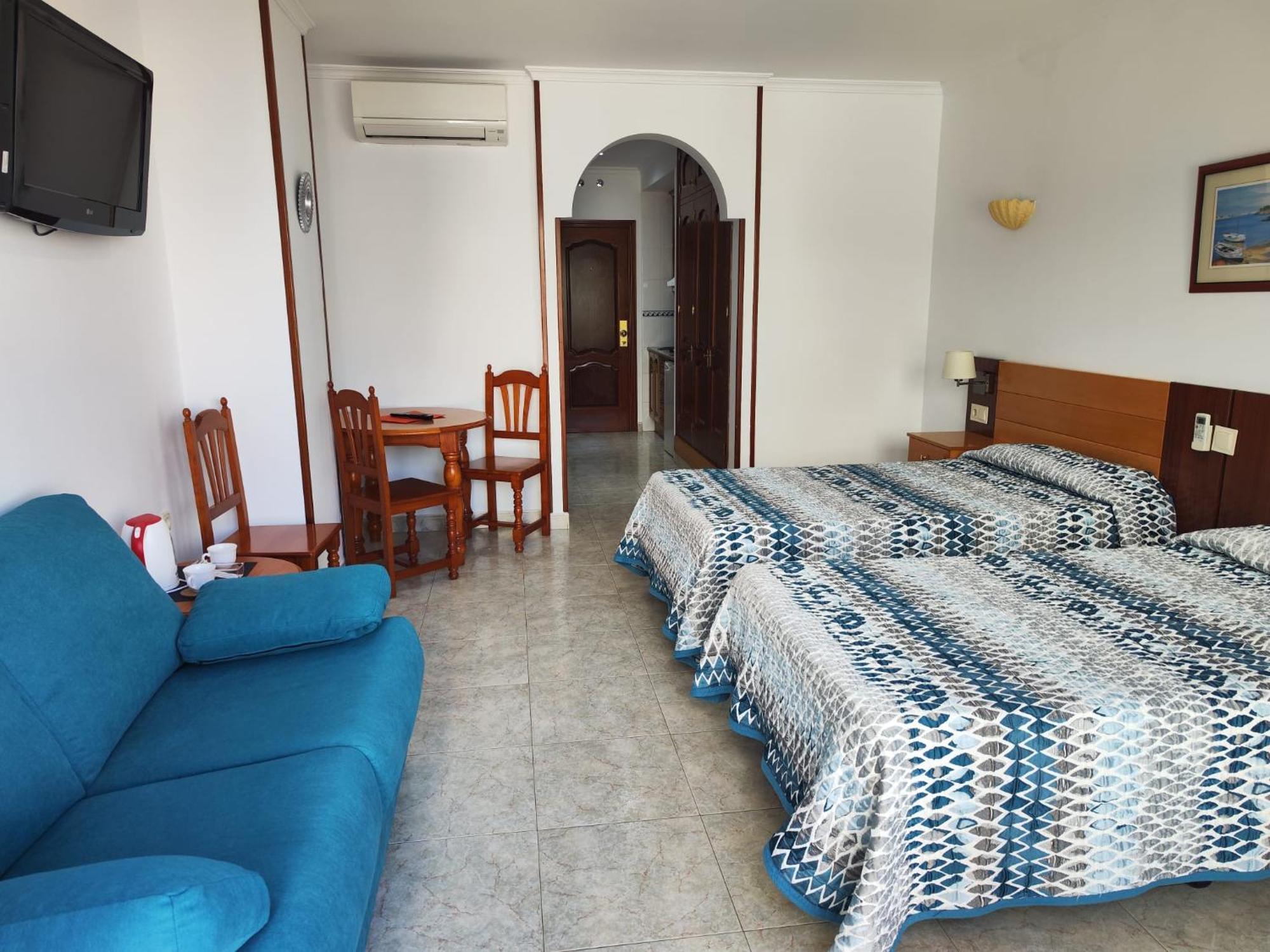 Leonor Carihuela Appartement *