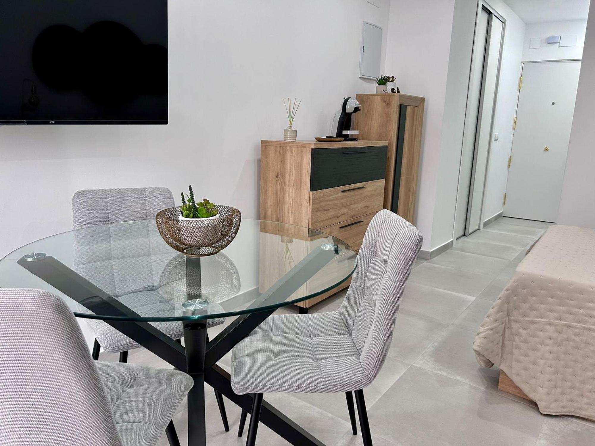 Ver64 - Nuevo, Reformado 100, Terraza, Wifi, Playa A 600 Metros, Centro A 300 Metros
