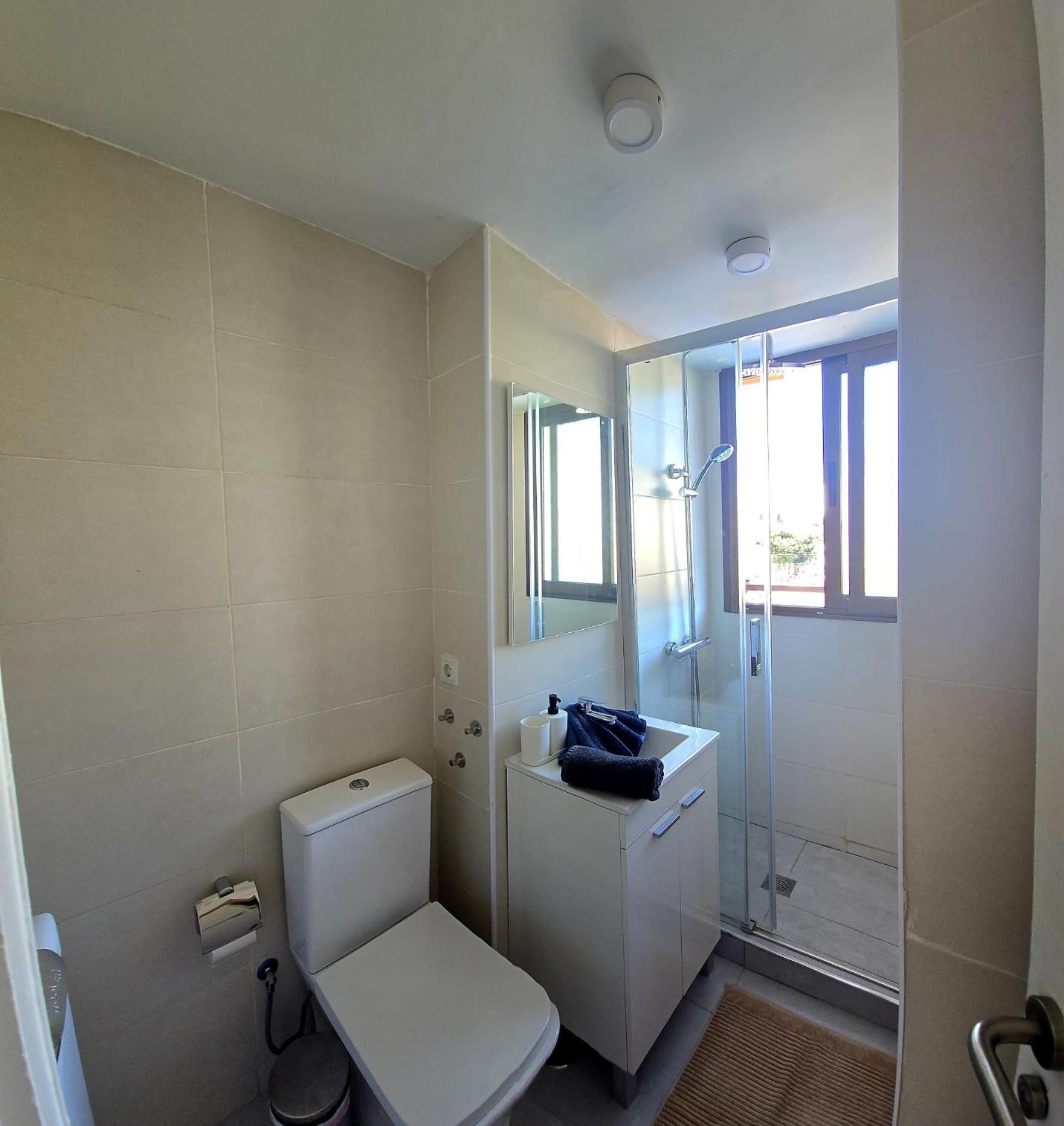 Nogalera Rainbow, 2-bedroom With Pool And Parking Apartment