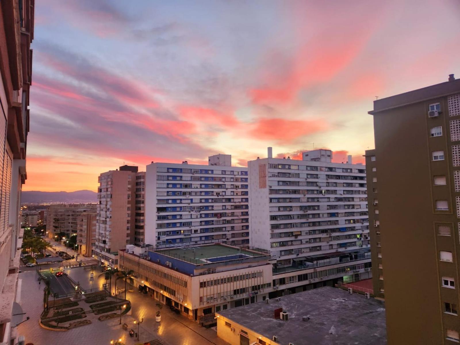 The American Dream - One Bedroom With Stunning Views Torremolinos