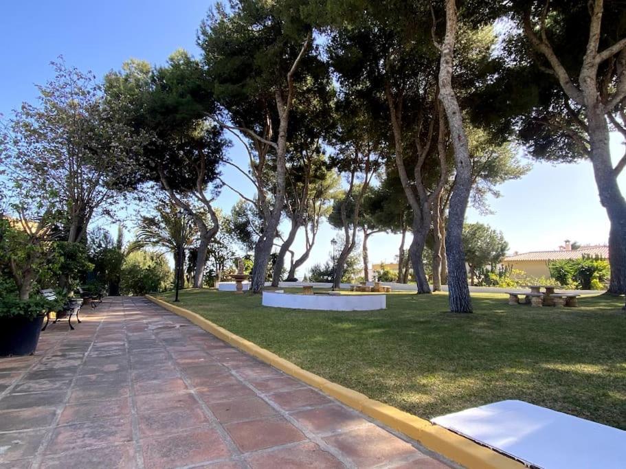 Duquesa, Vistas Panoramicas Al Mar *