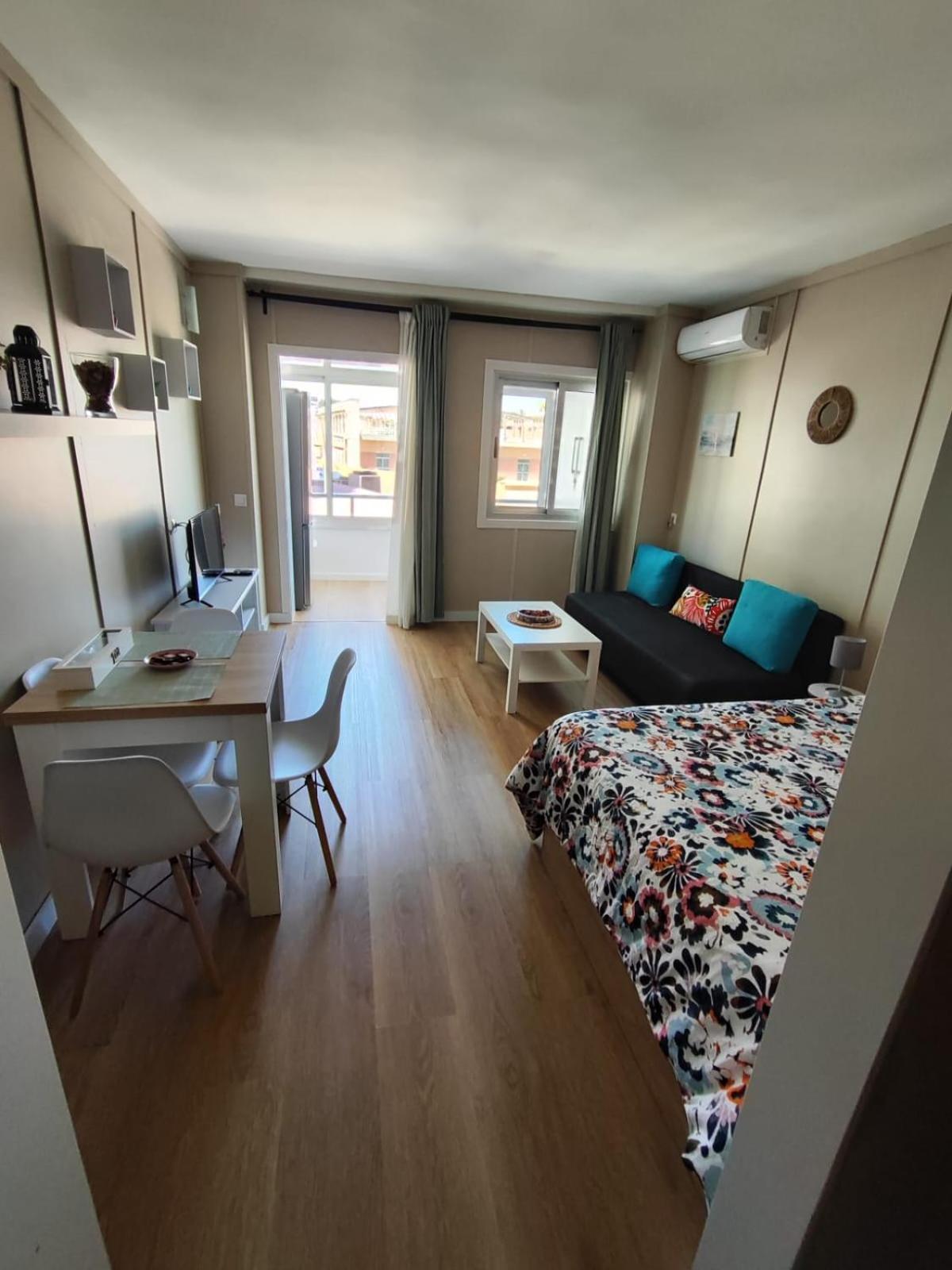 Centrico Estudio En * Torremolinos